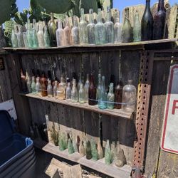 Huge Lot of 70+ Vintage Glass Bottles – Mixed Colors & Sizes – Antique & Collectible

