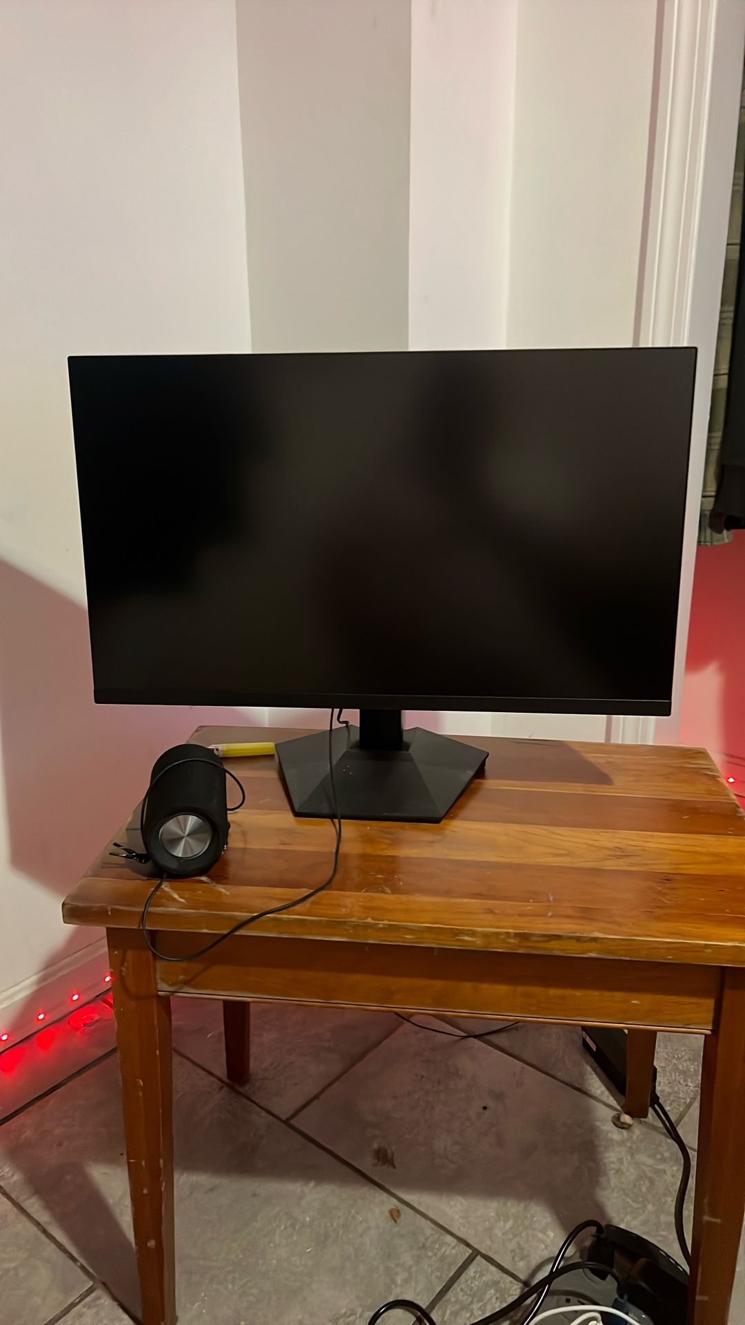 Monitor 27 inches