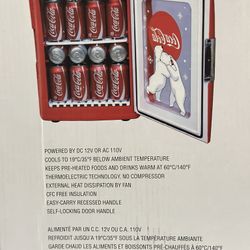 Coca-Cola Polar Bear 28 Can Cooler/Warmer 12v Dc 110v Ac  Mini Fridge Red Countertop Beverage Refrigerator Thermoelectric 