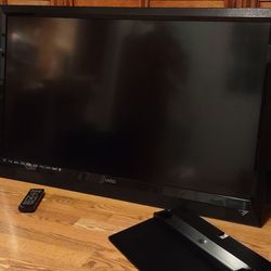 47 " VIZIO  E472VL  TV w/stand & remote will deliver for gas money.