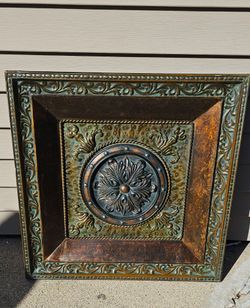 Majesty Antique Bronze Black