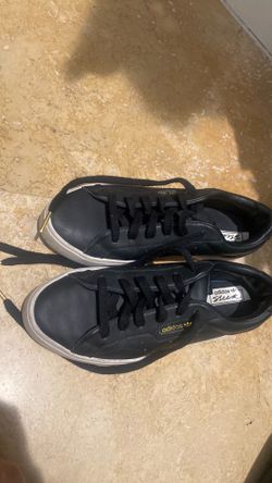 Adidas Sleek Black & Gold Sneakers - Women's size 6