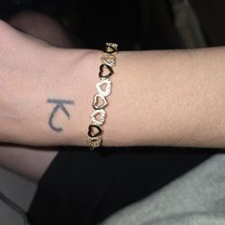 14k Heart Diamond Bracelet