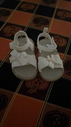 Carter’s , Sandals, White, 6-9 Months