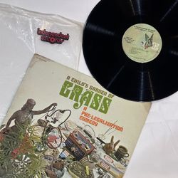 A Child’s Garden Of Grass Vinyl Record Album Vintage 1971 W Case & Plastic