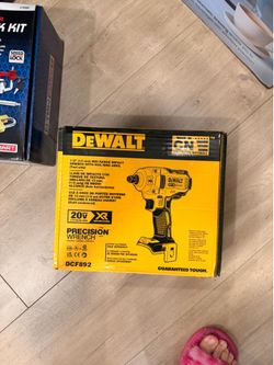 a DEWALT DCF892 20V MAX XR Brushless 1/2" Mid-Range Impact Wrench