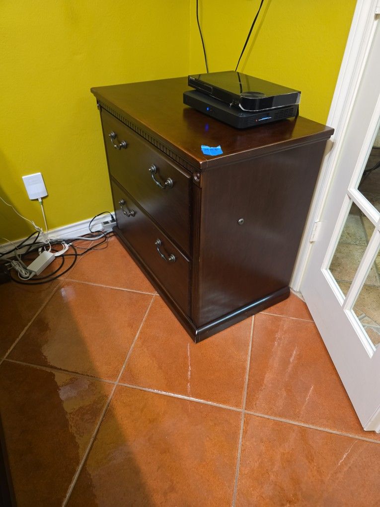 Office furniture for filing cabinets 