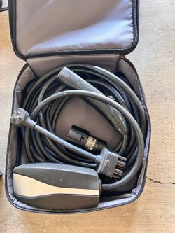 Tesla mobile charge
