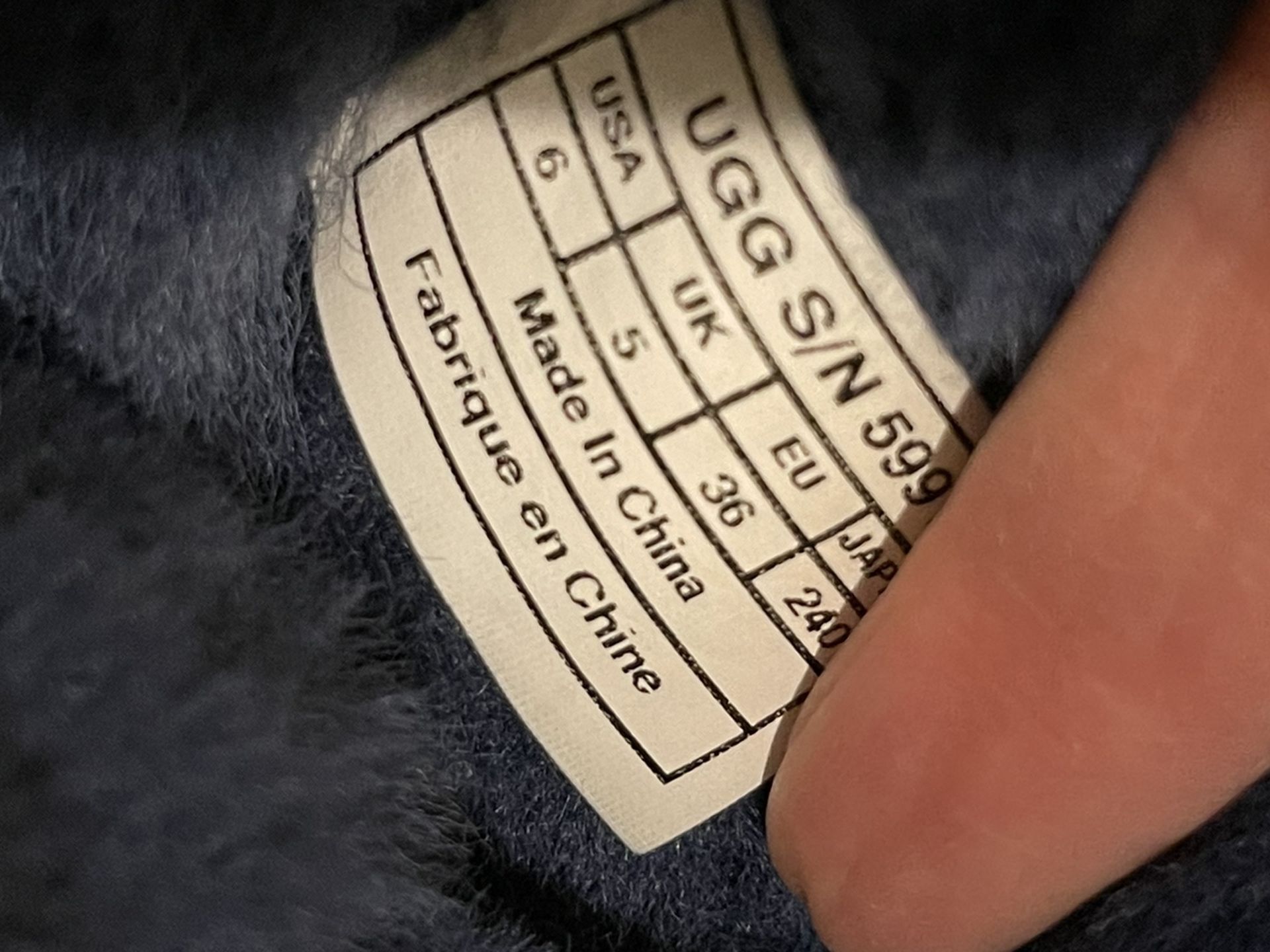 UGGS SIZE 6 Women Excellent Condition