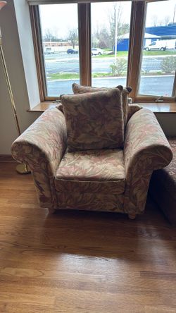 Oversized Arm Chair