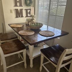 Breakfast Table
