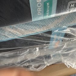 King Queen Size Tempurpedic ProAdapt,  ProBreeze,  LuxeBreeze Mattress  Pro Breeze /Luxe Adapt /Pro Adapt /Adapt /cloud /Tempur pedic contour Supreme 