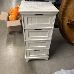 Small Chest With Drawers 