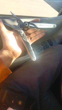 Leatherman Surge Multi-Tool