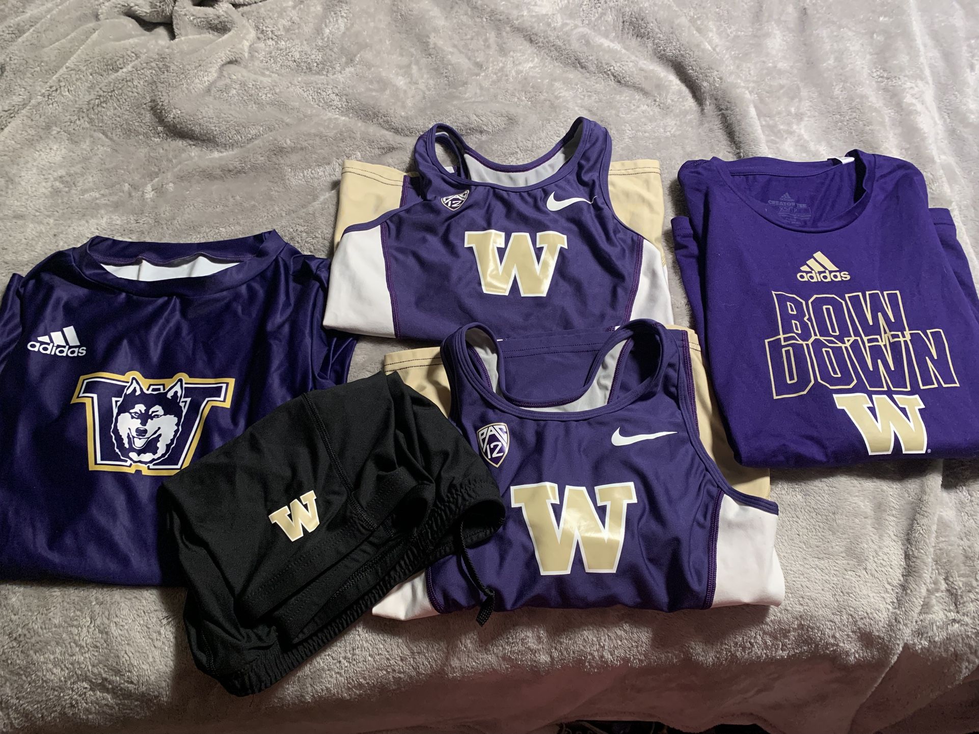 University Of Washington Long Sleeve Shirts, Tanks And Shorts 