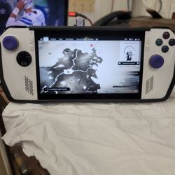 Rog Ally Z1 Extreme 2.5 TB Bundle w/ Upgraded Battery