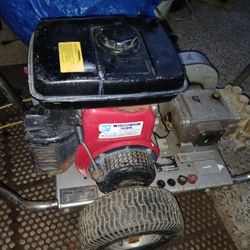 Wisconsin Robbin. Industrial Powerwasher.