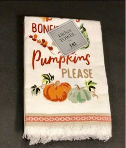 NEW Decorative Fall Autumn Thanksgiving Kitchen Towels.