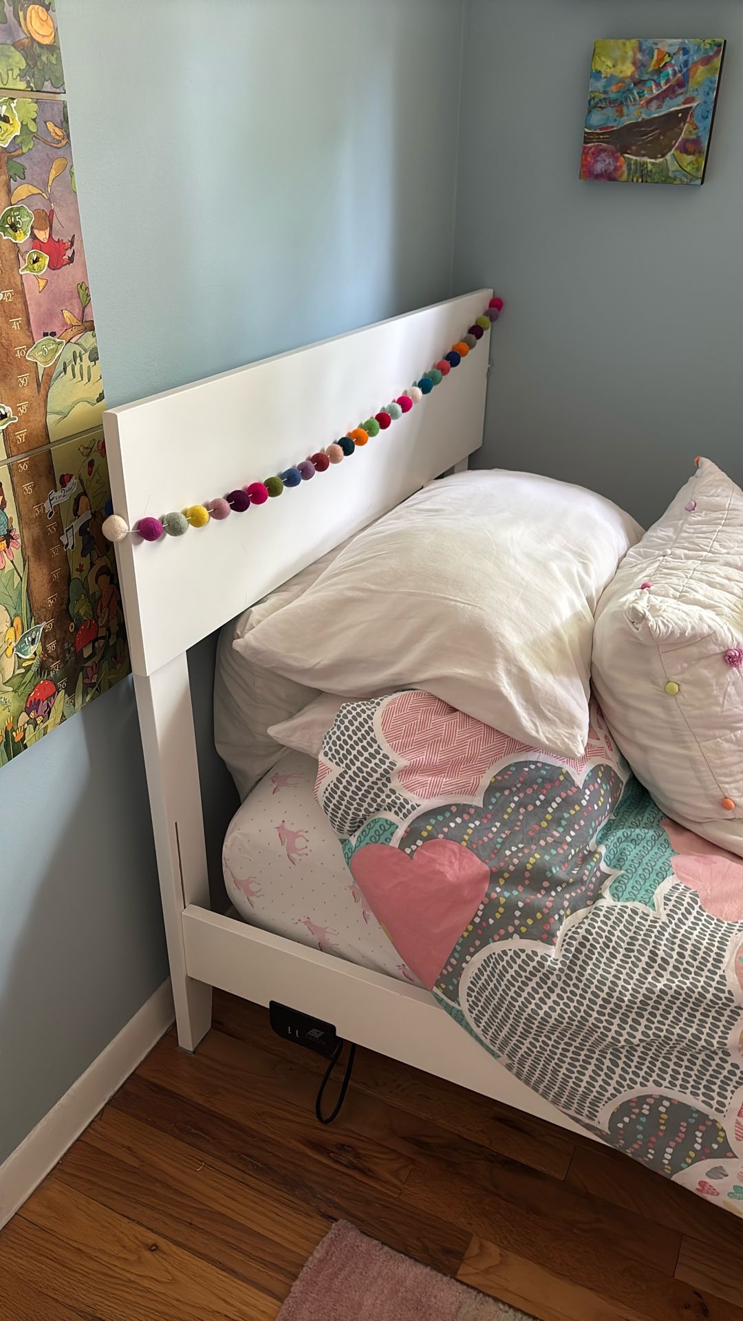 Twin Size Bed Frame, White