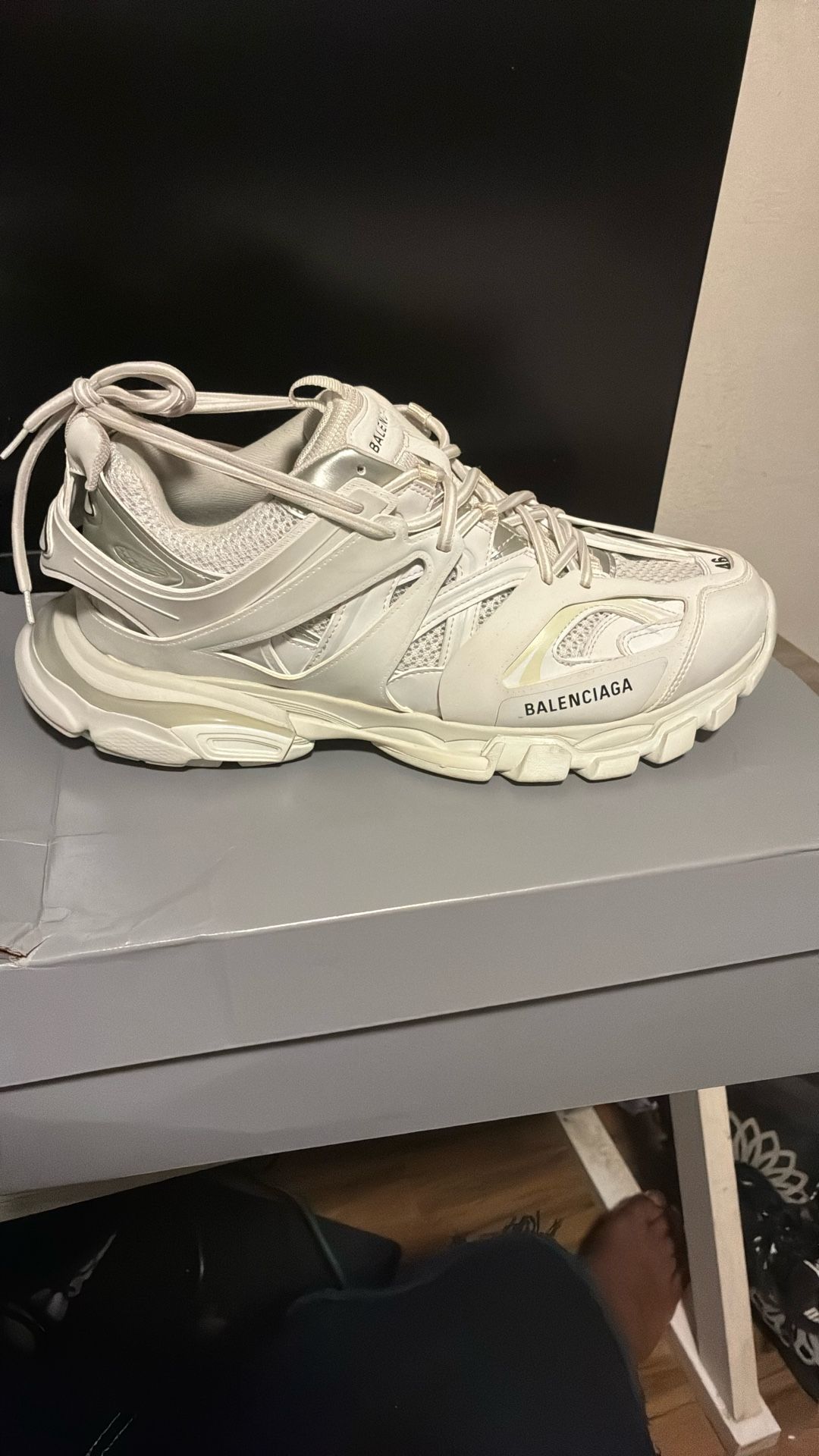 Balenciaga track