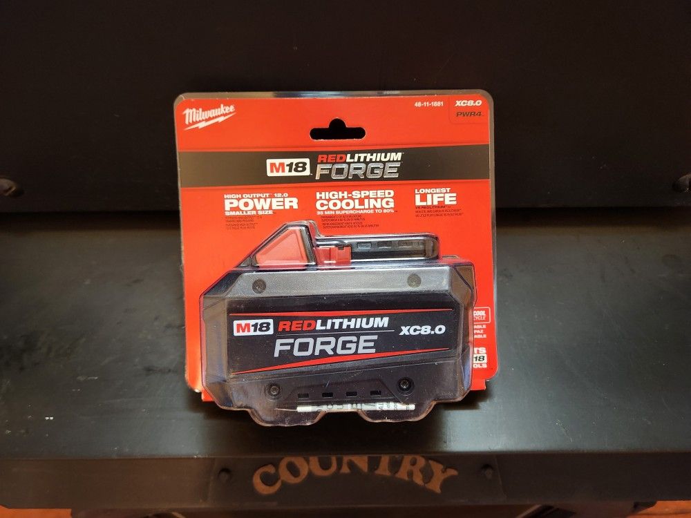 NEW Milwaukee M18 FORGE XC8.0AH