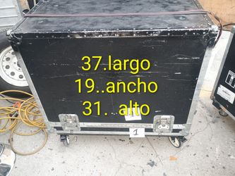 Vendo.este https://offerup.com/redirect/?o=Q2FzZS5kZQ== Uso.para.2.bocinas. Rfc20