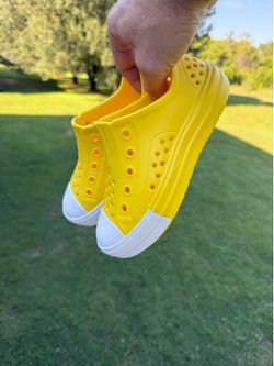 Converse Play Lite CX Yellow Clogs Kidcore Gorpcore Summer Youth