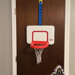 Free Little Tikes Basketball Hoop 