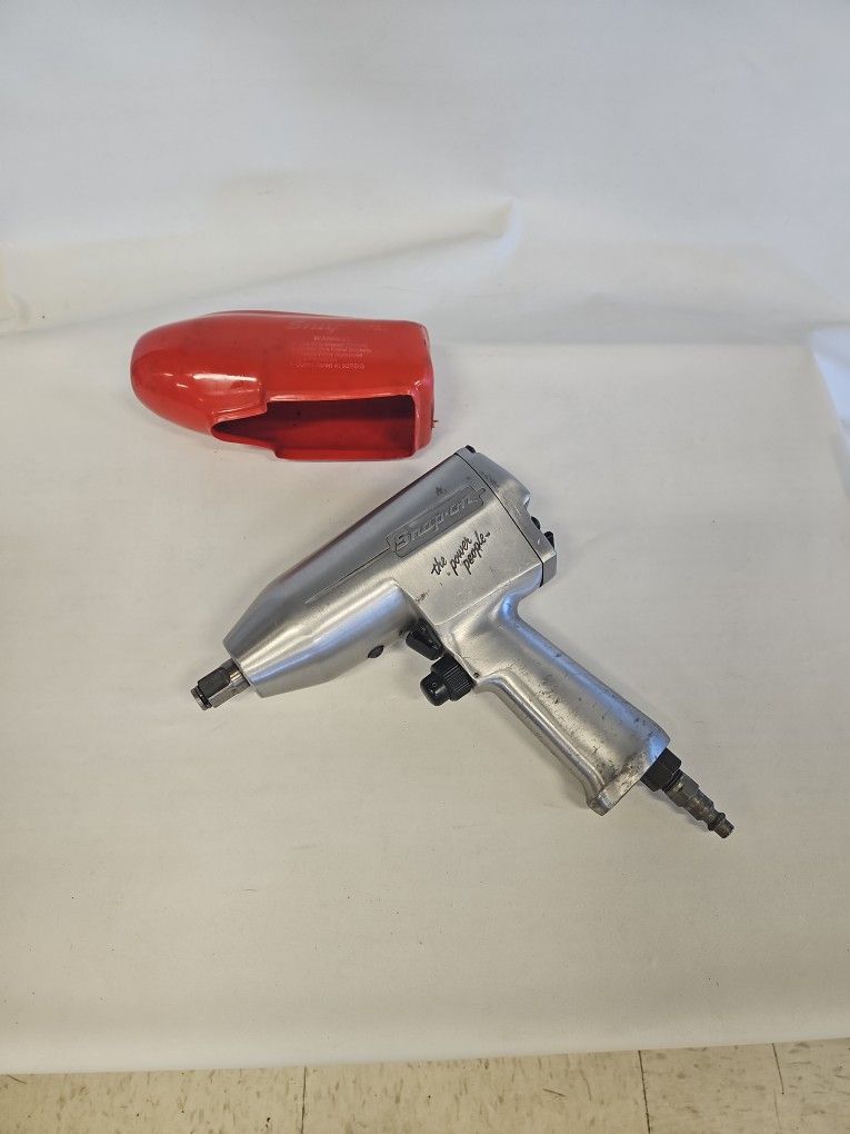 Snap On Tools IM510B 1/2" Pneumatic Impact Wrench with Protective Boot 813149-1
