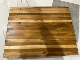 Large cutting board 22” x 18” x 1.5”