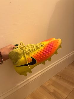 Nike Magista orden Yellow “heatmap” soccer Cleats Size 8.5