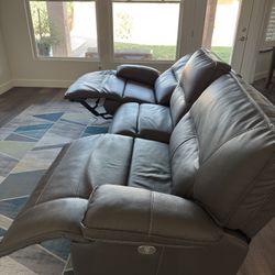 Recliner Sectional