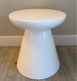 Pottery Barn Kids Sidetable
