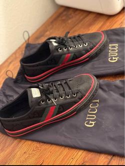 Gucci shoes size 9 n a half
