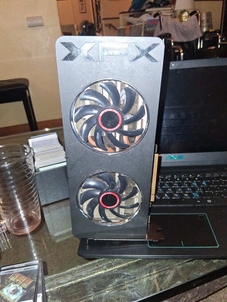 AMD RADEON XFX R9 280X GPU