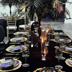 Salon Para Fiestas / Event Venue 