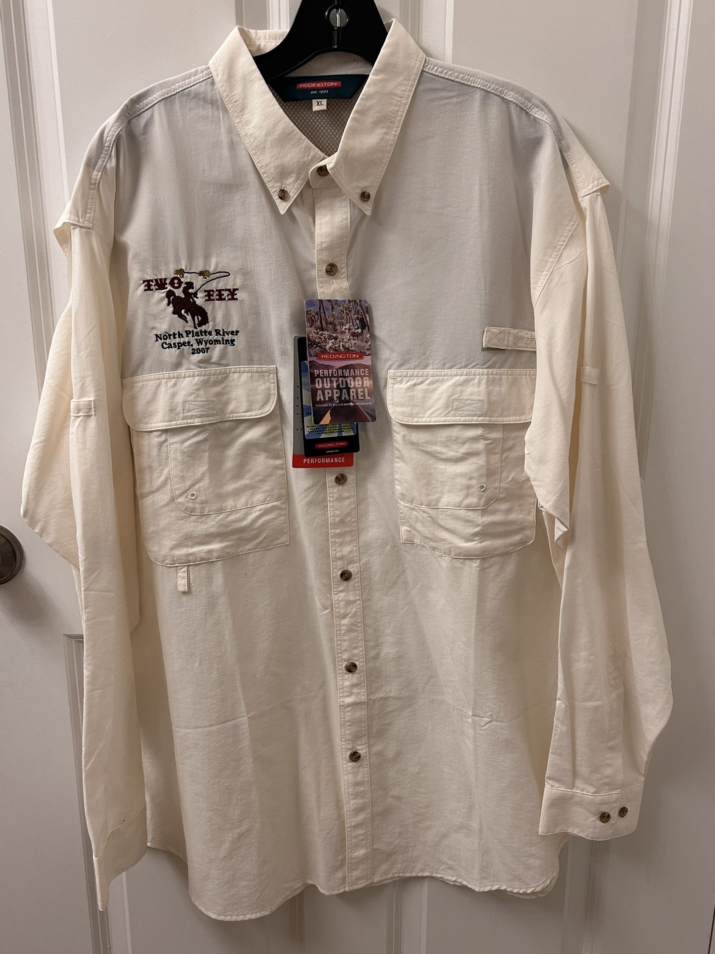 Redington Two Fly Mens XL White Long Sleeve Fly Fishing Outdoor Shirt NWT 2007