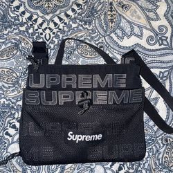 Supreme Shoulder Bag 