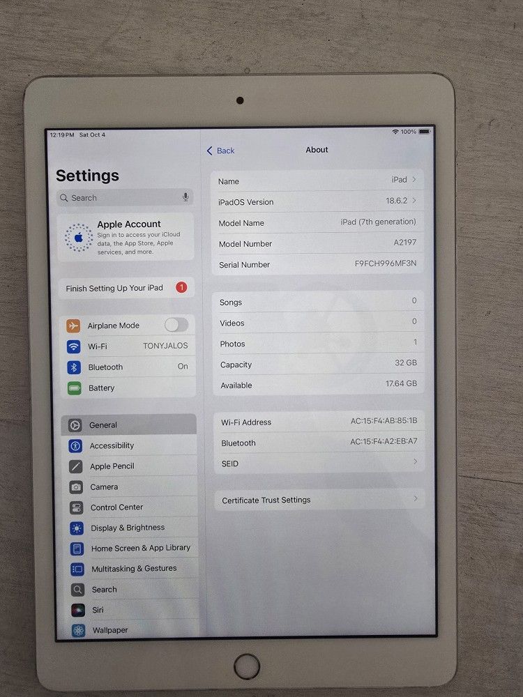 Apple iPad 7th Generation Tablet 10.2"