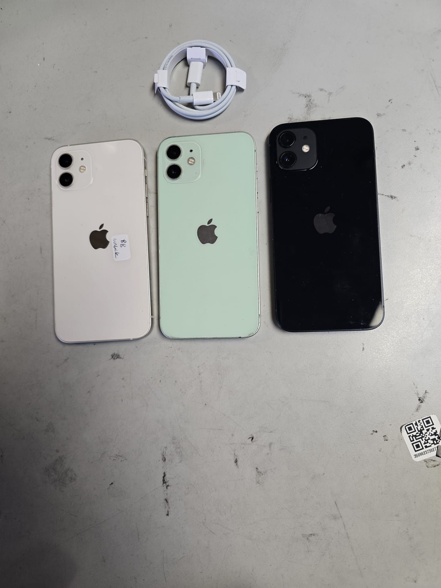 Iphone 12 tmobile 128 gb fully paid factory unlocked for all carriers including metropcs