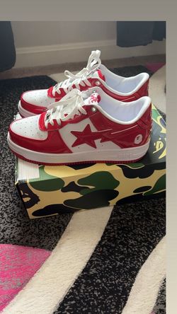 Mens size 8.5 bapes 200$