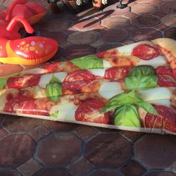 2 Pool  “ Floaties “.  Big Enough For Adults. Only 12 Each When Buy Both For 24, Or 18 For One. Must come to Huntington Beach