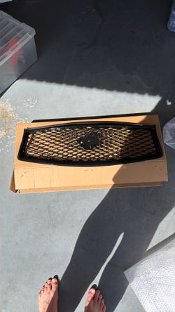 Q50 2016 Front Grill Black New