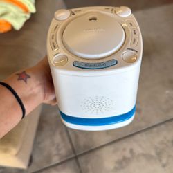 Munchkin Nightlight And Sound Machine 