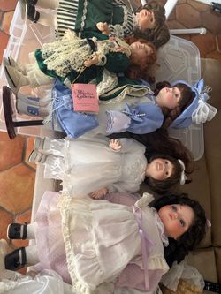 Porcelain Doll collection lot of  9