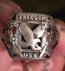 Vintage Sterling Silver  "Freedom USA" Eagle ring Sz 11.5 Culver City area