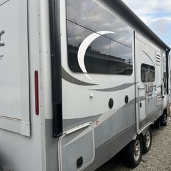 Camper Trailer open Road 2017