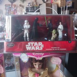 Star Wars Figurine Set Of 6 Never Opened. 