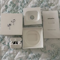 Airpods Pro Gen2 + Memory Foam Ear Sips