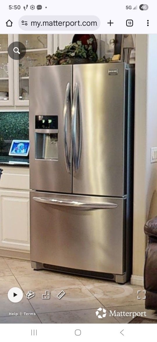 Stainless Steel FRIGIDAIRE GALLERY refrigerator 